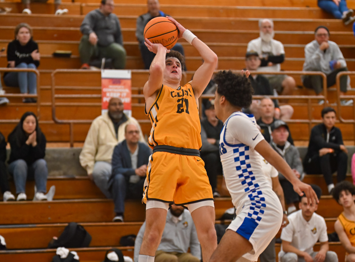 Crespi vs Canyon View Prep Torrey Pines Holiday Classic on December 30, 2023